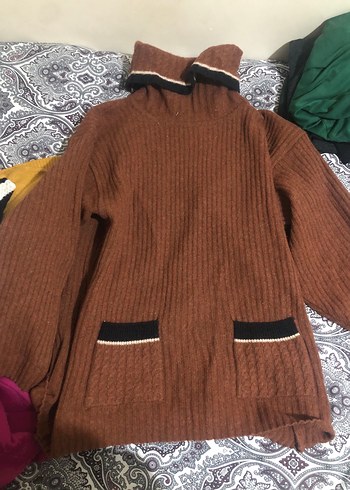 Bohem Tarz Kahverengi Boğazlı Örgü Kazak - Görsel 2