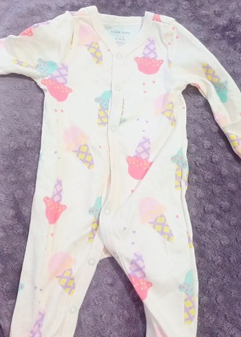 Pastel Renkli Düğmeli Bebek Kız Tulum - Görsel 6