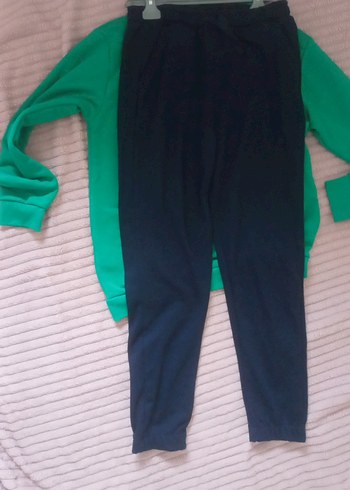 Erkek Çocuk Renkli Baskılı Sweatshirt ve Eşofman - Görsel 4