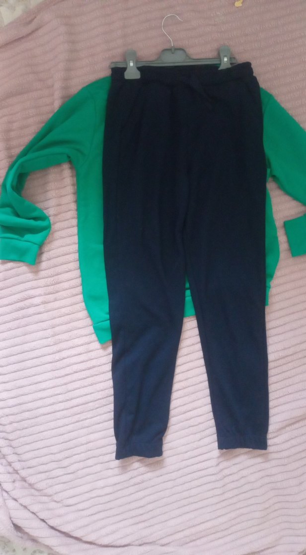 Erkek Çocuk Renkli Baskılı Sweatshirt ve Eşofman - Görsel 4