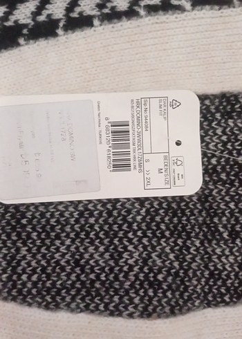 Kadın Beyaz Siyah Uzun Kollu Örgü Hırka - Görsel 4