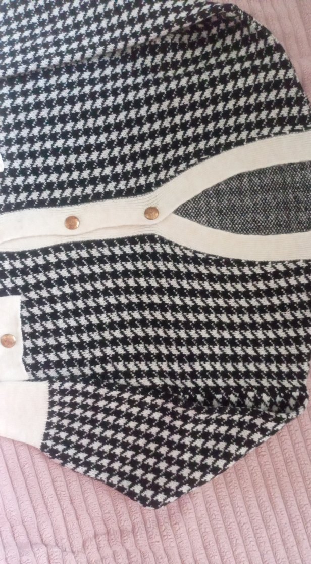 Kadın Beyaz Siyah Uzun Kollu Örgü Hırka - Görsel 2