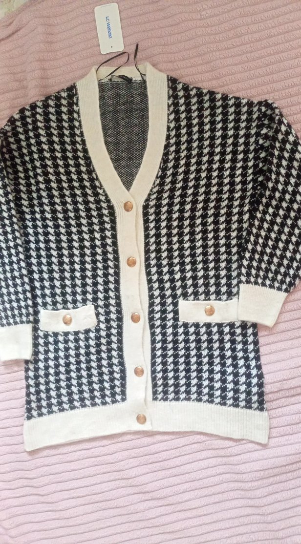 Kadın Beyaz Siyah Uzun Kollu Örgü Hırka - Görsel 3