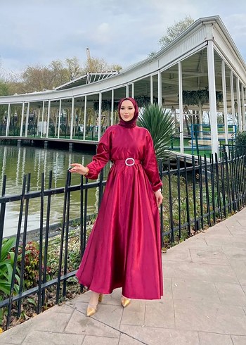 Bordo Drapeli Uzun Kollu Saten Elbise şal dahil