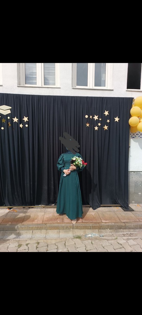 Yeşil Drapeli Uzun Mezuniyet Elbisesi - Görsel 2