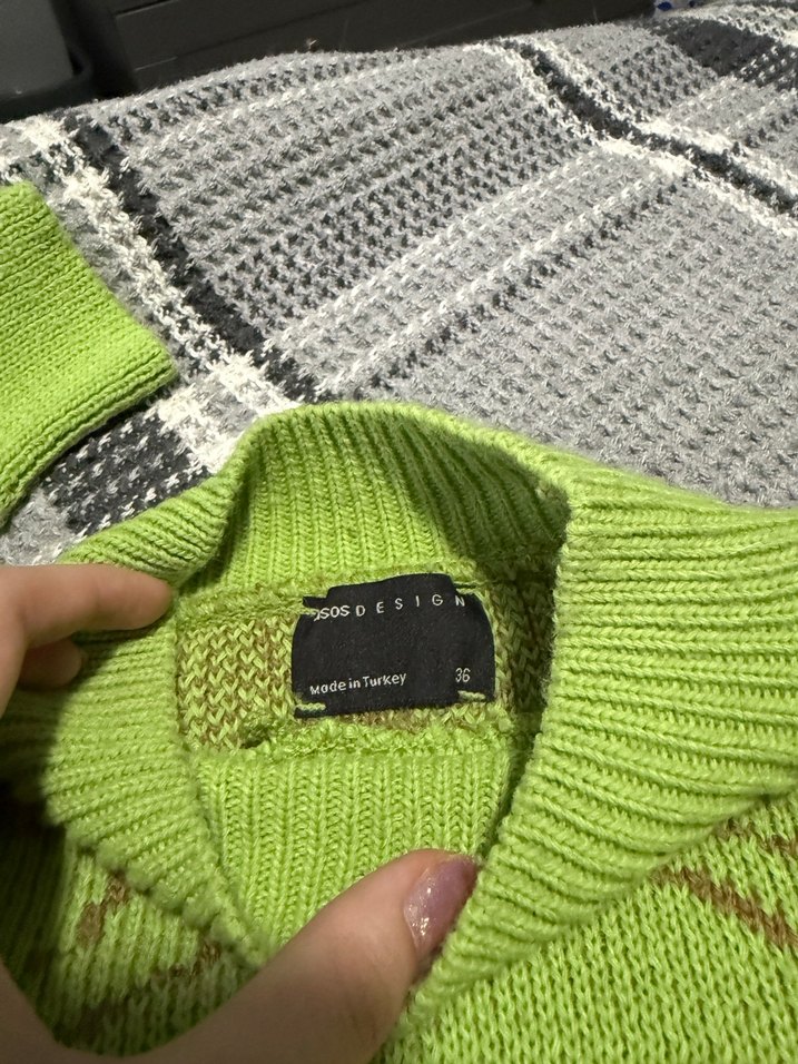 Nakışlı Yeşil Dinazorlu Örgü Kadın Kazak - Görsel 4