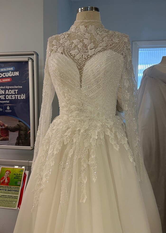 Dantelli gelinlik - Görsel 3