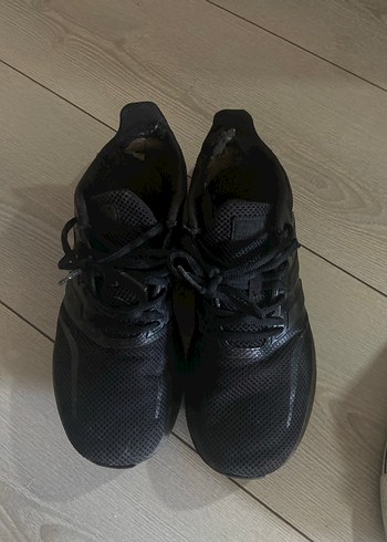38,5 Beden Siyah Adidas Kadın Spor Ayakkabı Bağcıklı