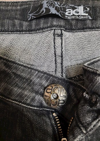 Adil Işık Nakışlı Gri Kadın Dar Kesim Denim Pantolon