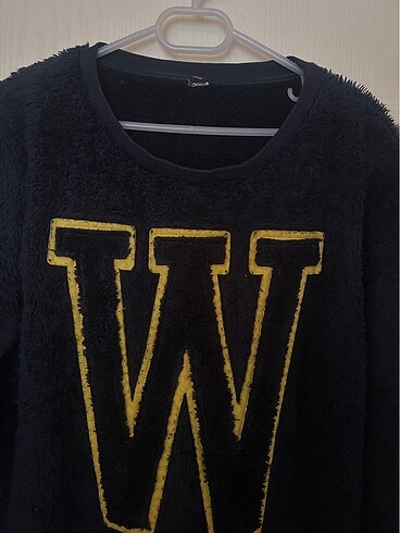 LC Waikiki polar sweatshirt