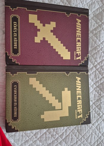 Minecraft Dövüş ve Oyunculuk Kitapları