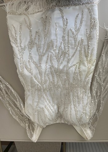 Parlak Beyaz Kayık Yaka Denizkızı Gelinlik - Görsel 5