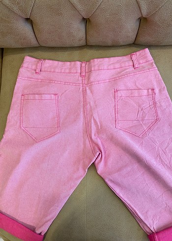 Diğer Düğmeli Pembe Şort