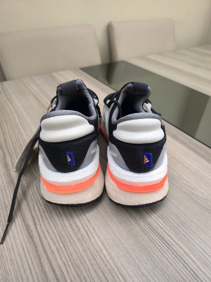 Adidas Erkek Gri Spor Ayakkabı Bağcıkları - Görsel 4