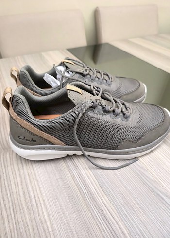 Clarks Gri Erkek Spor Ayakkabı Bağcıkları - Görsel 2