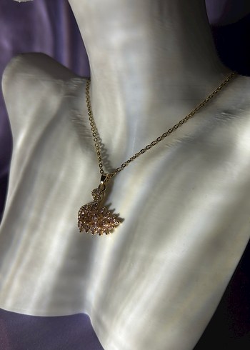 Zincir Detaylı kuğu Desenli Altın Kolye - Görsel 2