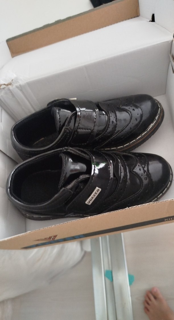 Parlak Siyah Erkek Çocuk Özel Ayakkabı - Görsel 2