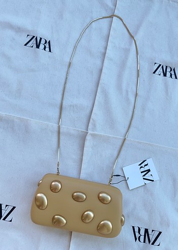 METAL APLİKELİ CLUTCH