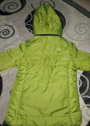 Çocuk Parlak Yeşil Kapüşonlu Kış Montu - Görsel 2