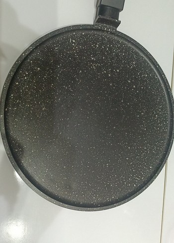 Diğer Parlak Siyah Granit Görünümlü Demir döküm Tava