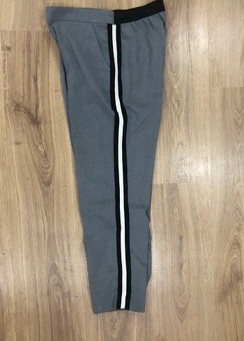 Gri Kadın Kemerli Kumaş Pantolon - Görsel 3