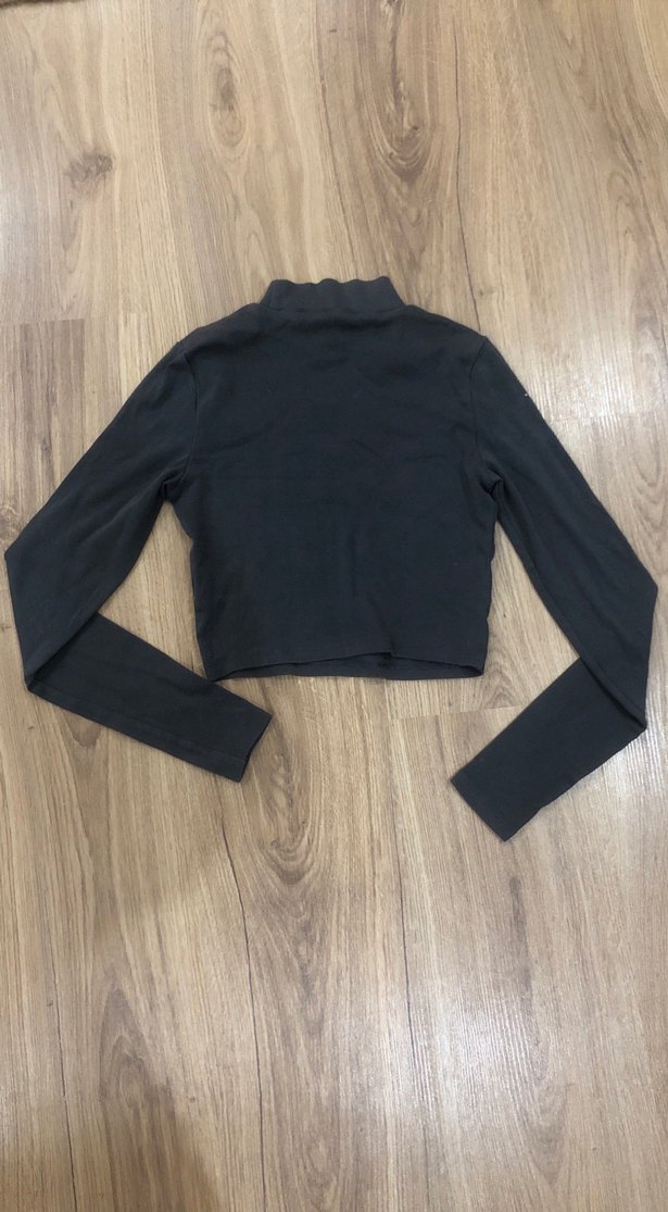 Gri Yüksek Yakalı Mini Kadın üst - Görsel 2