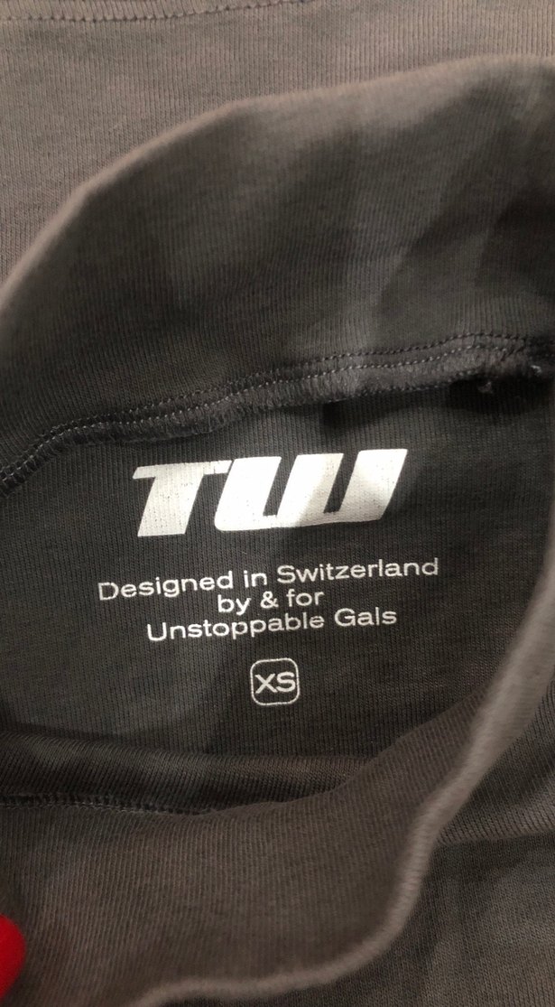 Gri Yüksek Yakalı Mini Kadın üst - Görsel 3