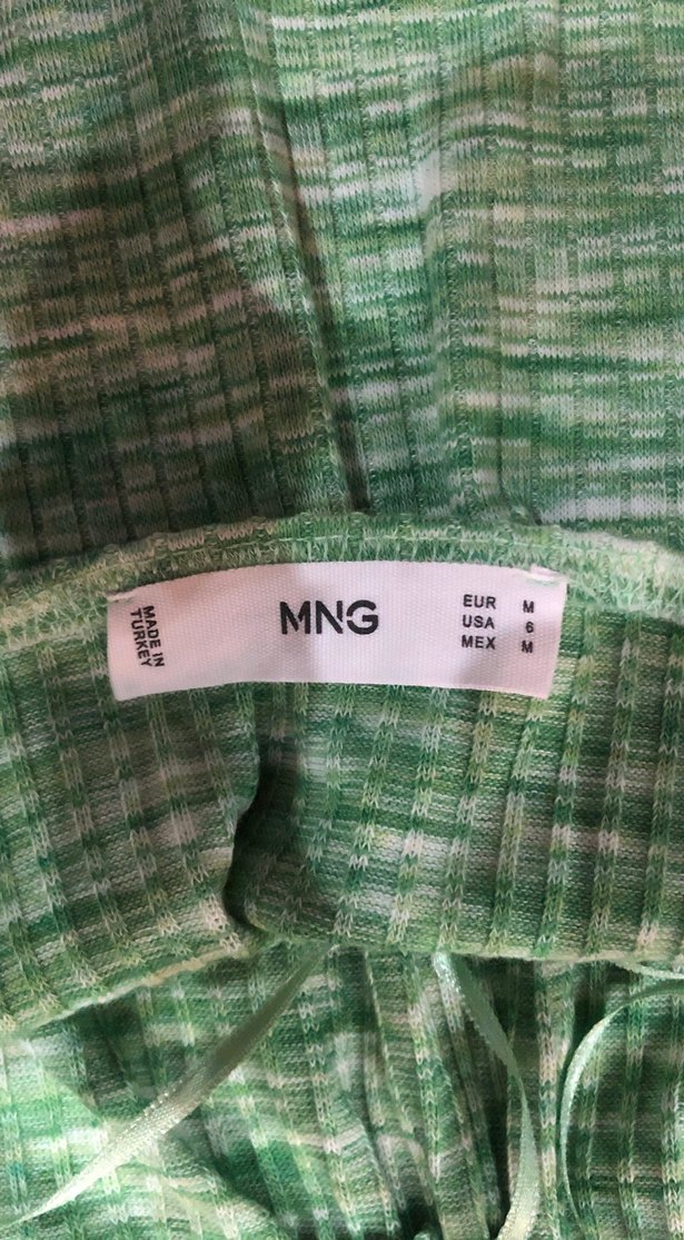 Yeşil V Yaka Midi Elbise - Görsel 3