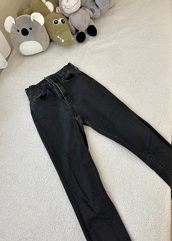 Siyah Yüksek Bel Normal Boy Denim Kadın Jean
