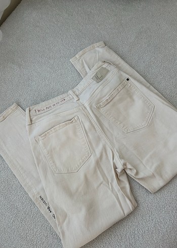 27 Beden beyaz Renk Desenli Beyaz Regular Fit Kadın Kot Pantolon