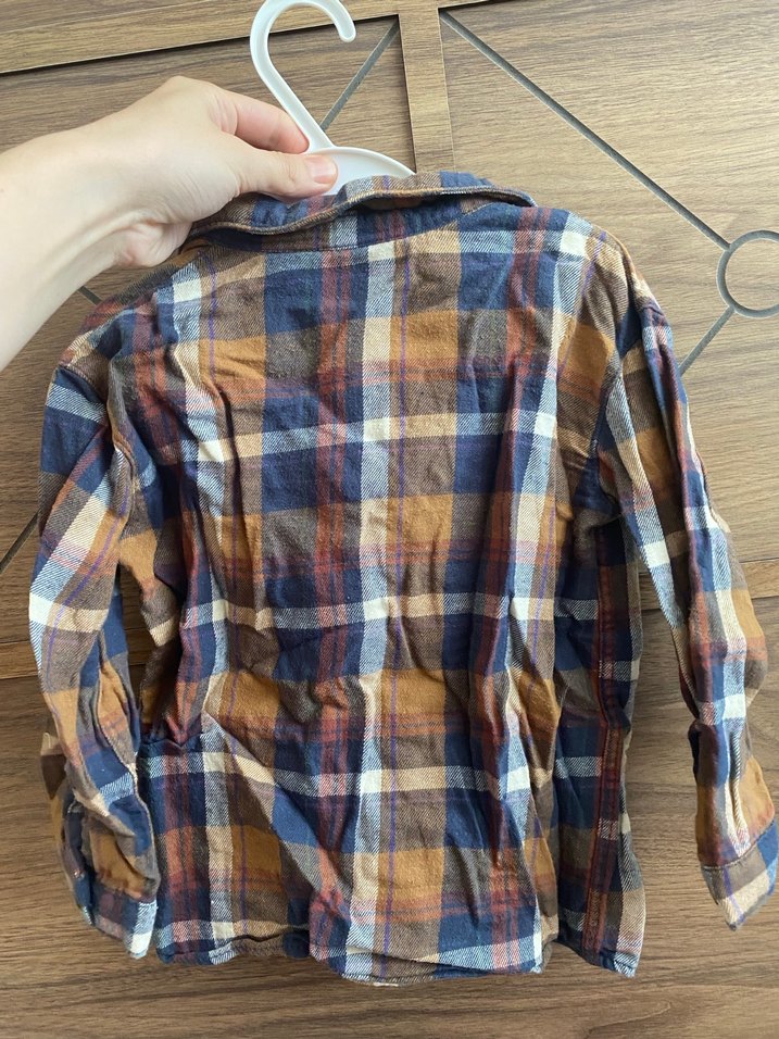 Erkek Çocuk Uzun Kollu Düğmeli Kareli Gömlek - Görsel 2