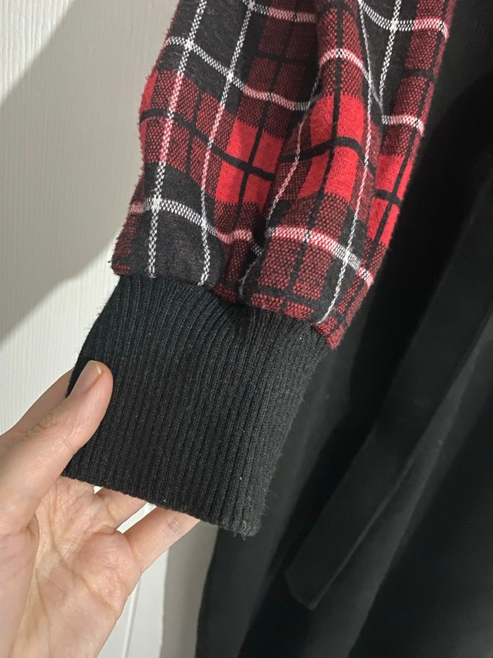 Ekose Detaylı Siyah Uzun Kollu Uzun Elbise - Görsel 2