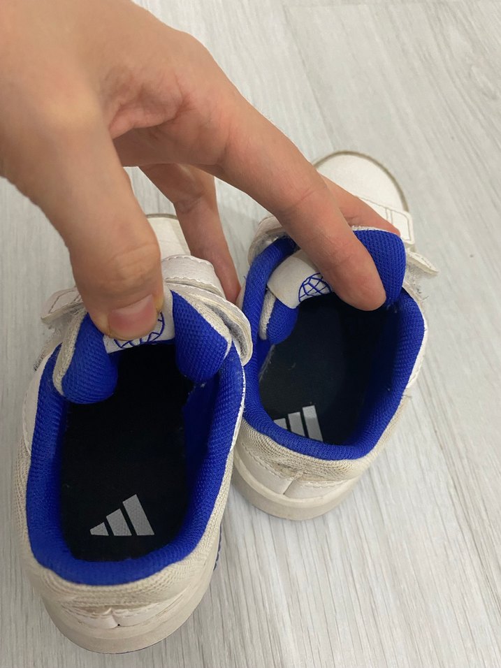 Beyaz Erkek Çocuk Spor Ayakkabı Çift Cırtlı - Görsel 2