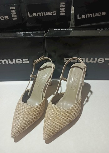 37 Beden Bej Taşlı Stiletto Topuklu Kadın Abiye Ayakkabı