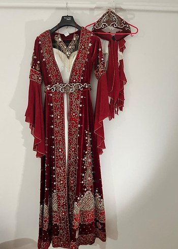 Diger Bordo İşlemeli Uzun Kollu Kadın Kaftan