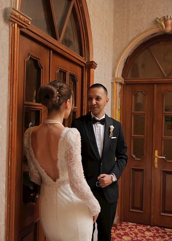 Fransız Dantelli Balık Model Uzun Kollu Sırt Dekolteli Gelinlik - Görsel 7