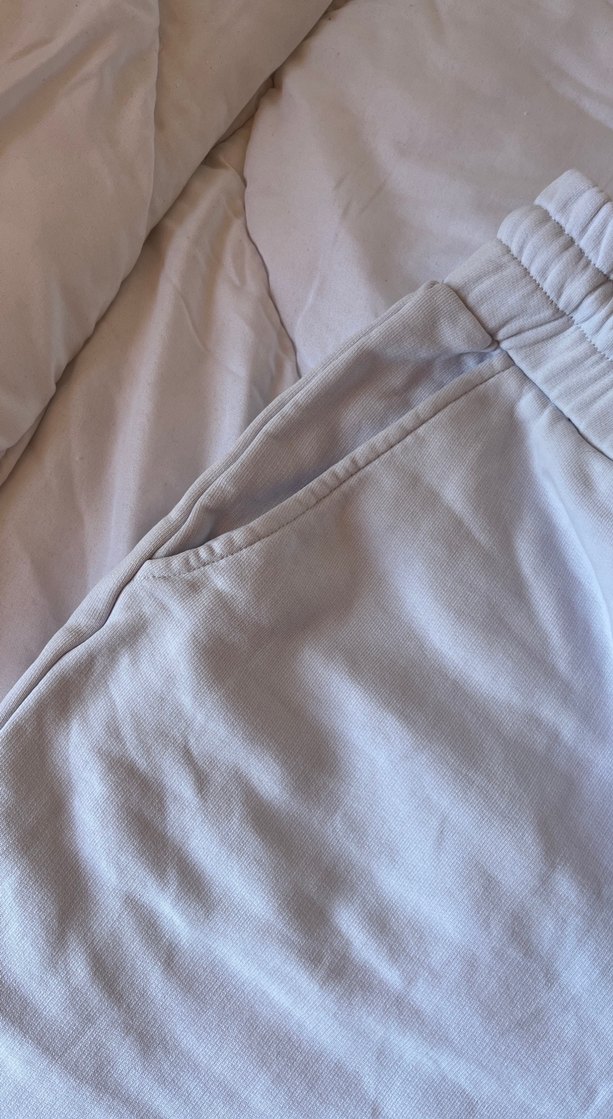 Beyaz Rahat Kesim şort - Görsel 4