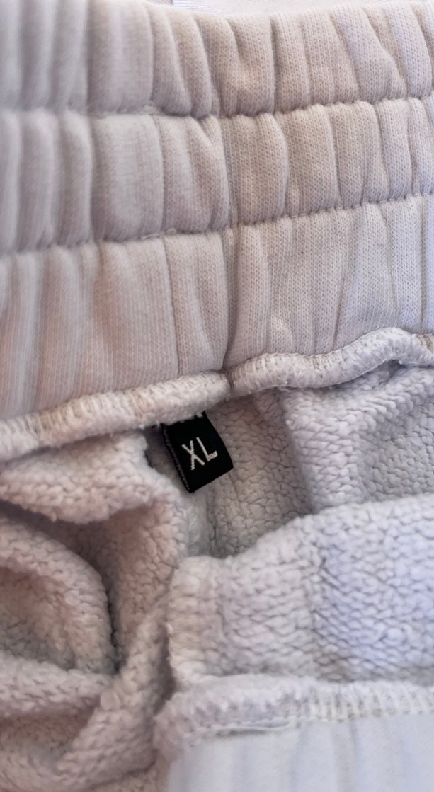 Beyaz Rahat Kesim şort - Görsel 3