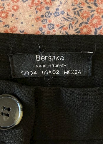 Bershka Siyah Kumaş Pantolon - Görsel 4