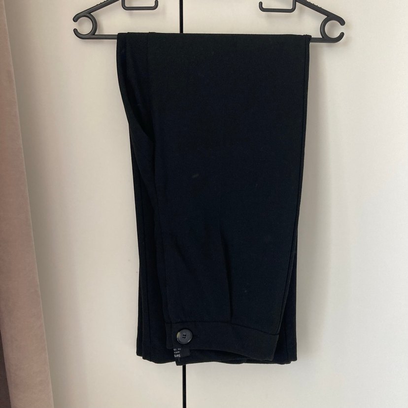 Bershka Siyah Kumaş Pantolon - Görsel 5