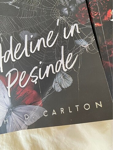 Adeline?ın Peşinde Adeline?ı Avlamak H.D. Carlton