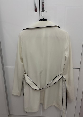 Trendyol & Milla Düğmeli Beyaz Midi Blazer