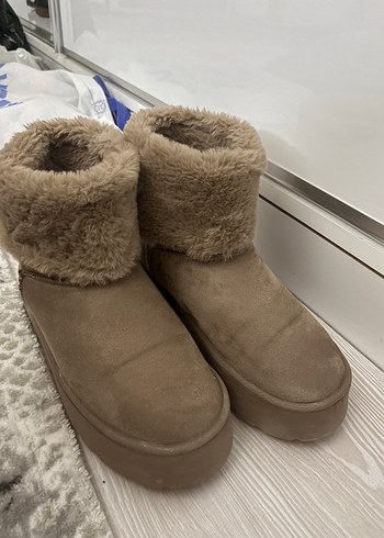 Kürklü Kahverengi Süet Kadın Dolgu Topuk Bot - Görsel 4