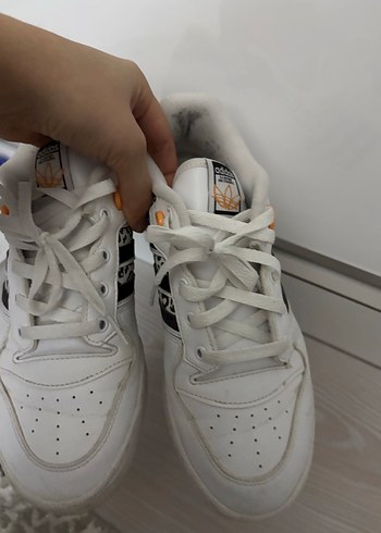 Kadın Beyaz Bağcıklı Blok Topuklu Spor Ayakkabı - Görsel 4