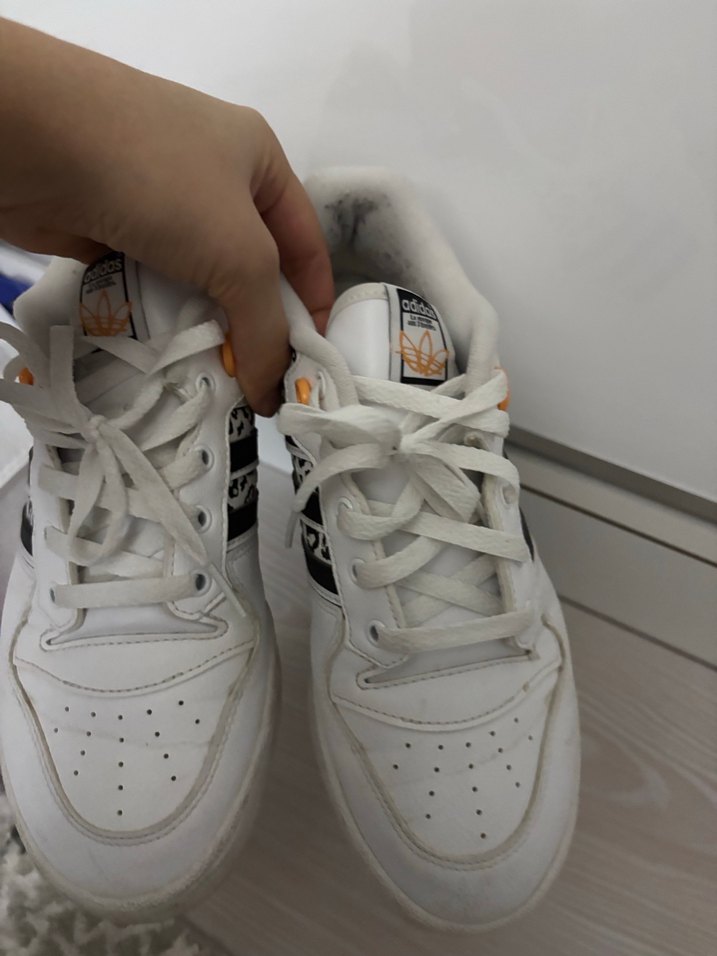 Kadın Beyaz Bağcıklı Blok Topuklu Spor Ayakkabı - Görsel 4