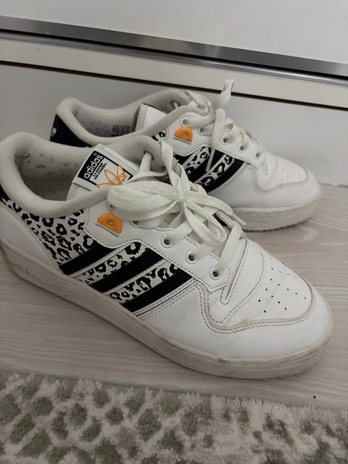 Kadın Beyaz Bağcıklı Blok Topuklu Spor Ayakkabı - Görsel 2