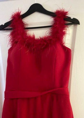 Kadın Kırmızı Straplez Kürklü Midi Elbise - Görsel 3