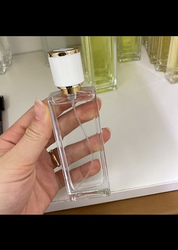 Victorias Secret Bare (kadın) parfüm muadili - Görsel 2