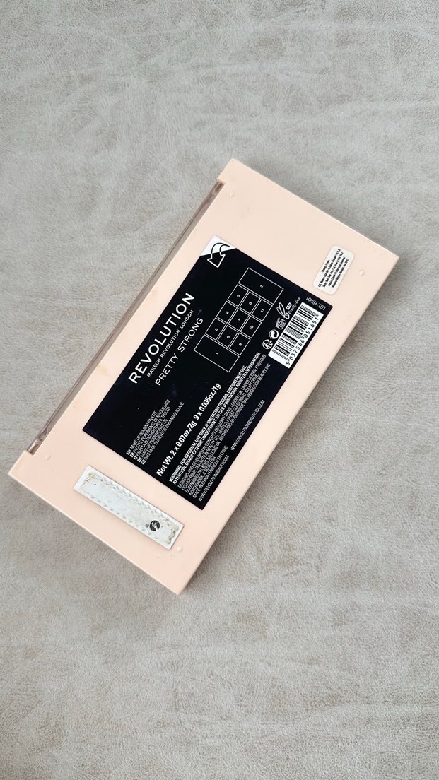 Bej Tonlarda Göz Farı Paleti - Görsel 3