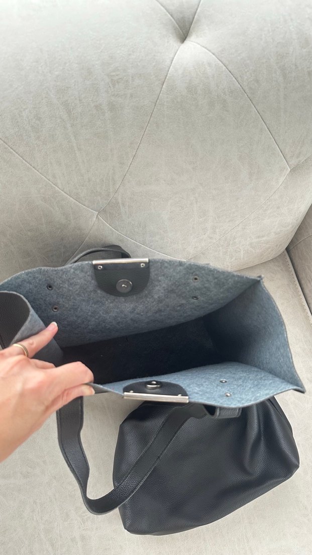 Siyah Minimalist Deri Kadın Çantası - Görsel 3